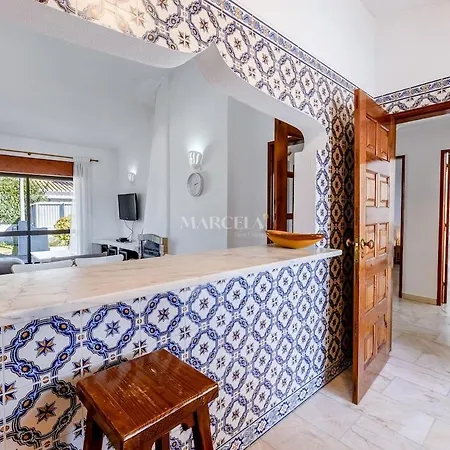 Сasa de vacaciones 3-bedroom With Pool, Monte Sao Pedro -luz