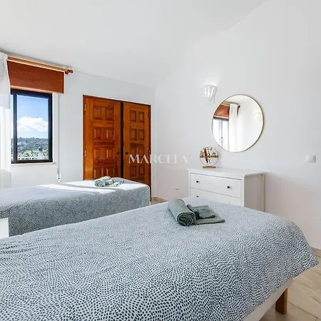 3-bedroom With Pool, Monte Sao Pedro -luz Lagos